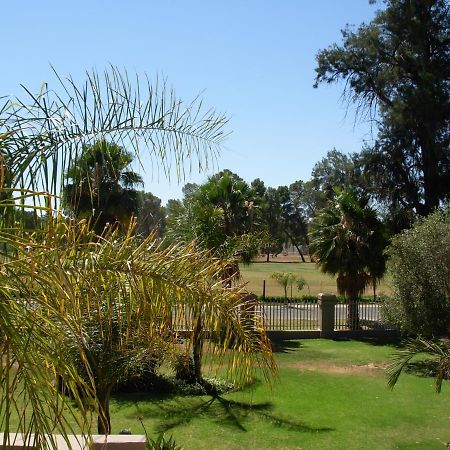 Oudtshoorn Guest House Exterior foto